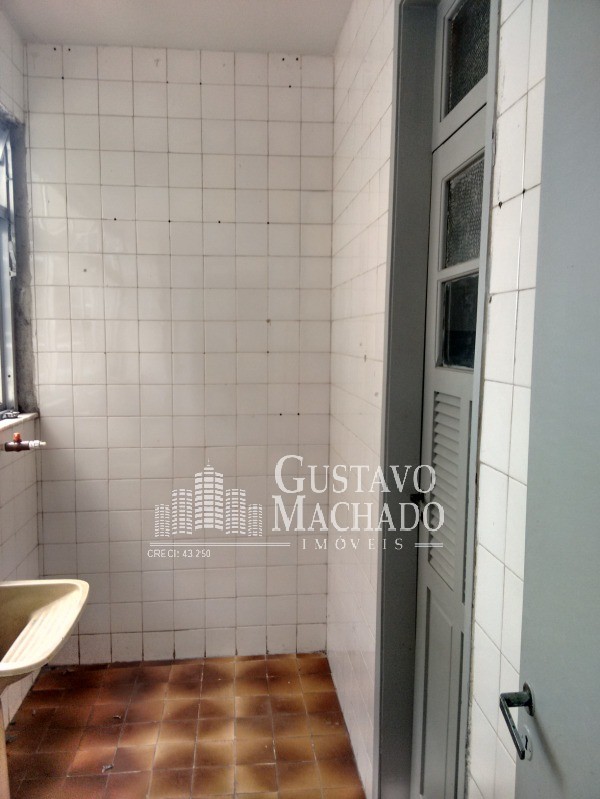 Apartamento para alugar com 3 quartos, 130m² - Foto 15