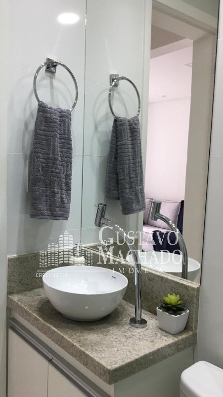 Apartamento à venda com 2 quartos, 58m² - Foto 6