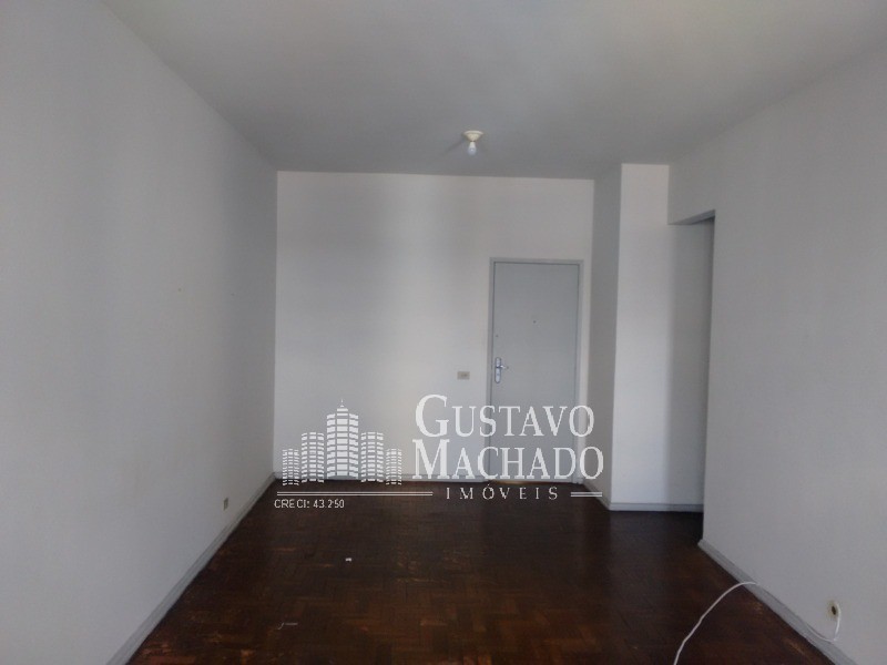 Apartamento para alugar com 3 quartos, 130m² - Foto 11