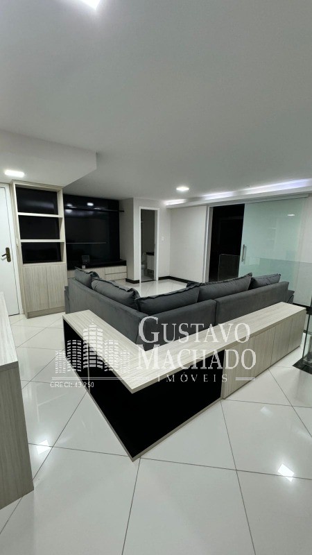 Cobertura à venda com 3 quartos, 214m² - Foto 1