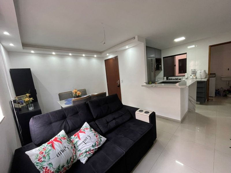 Apartamento à venda com 2 quartos, 50m² - Foto 2