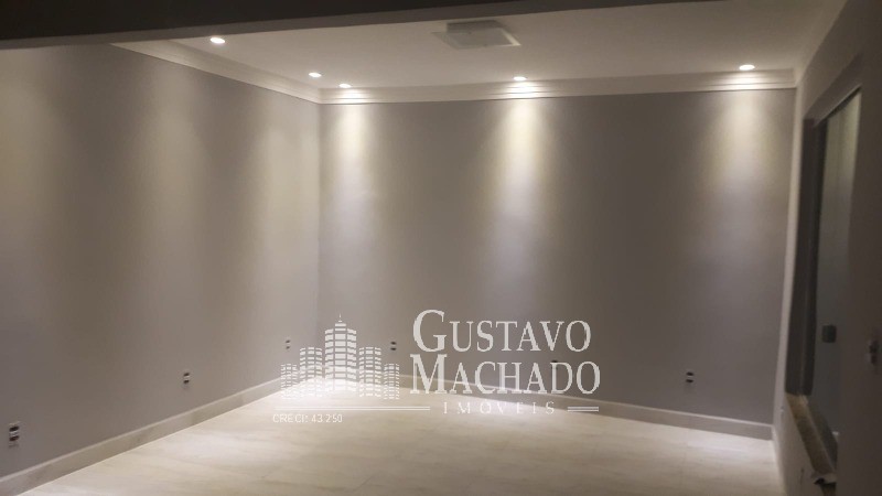 Casa à venda com 2 quartos, 60m² - Foto 2