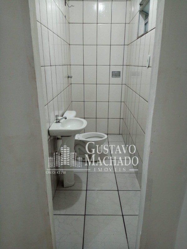 Casa à venda com 3 quartos, 110m² - Foto 9