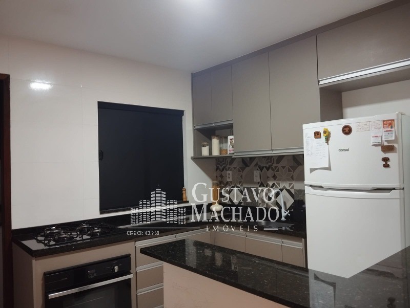 Apartamento para alugar com 2 quartos, 50m² - Foto 4