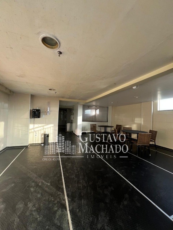 Apartamento à venda com 2 quartos, 67m² - Foto 28