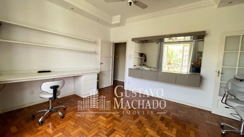 Casa à venda com 3 quartos, 600m² - Foto 7