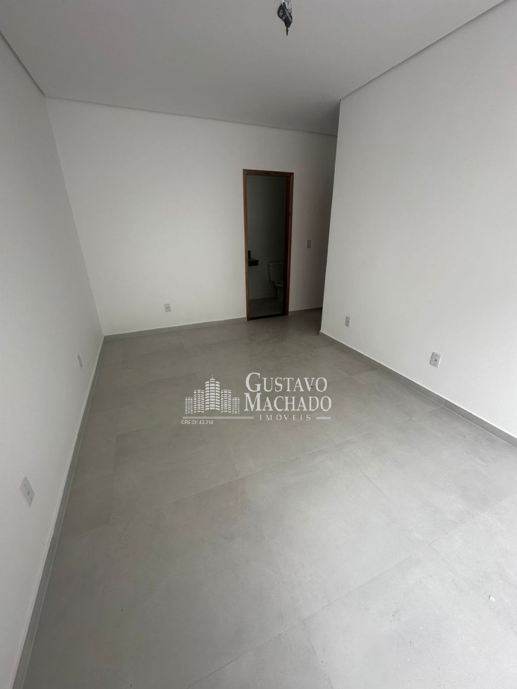 Apartamento à venda com 2 quartos, 90m² - Foto 4