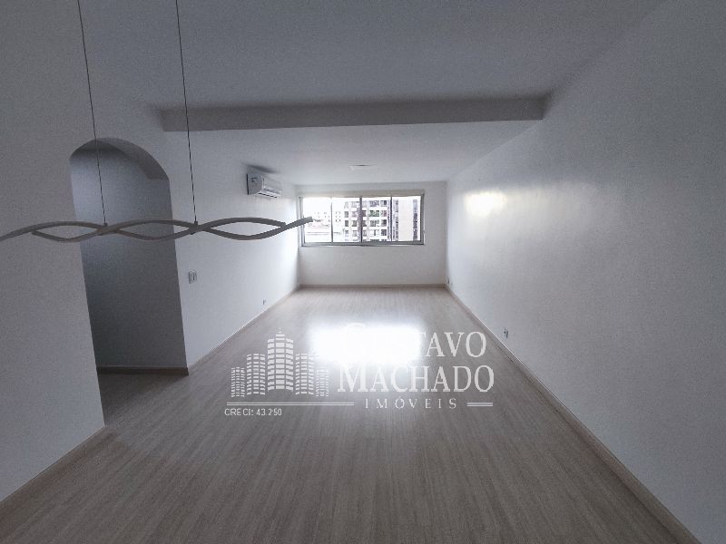 Apartamento à venda com 3 quartos, 108m² - Foto 4