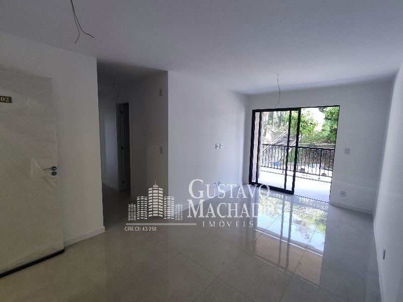 Apartamento para alugar com 2 quartos, 67m² - Foto 2