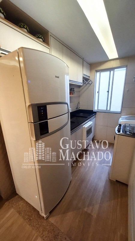 Apartamento à venda com 2 quartos, 45m² - Foto 12