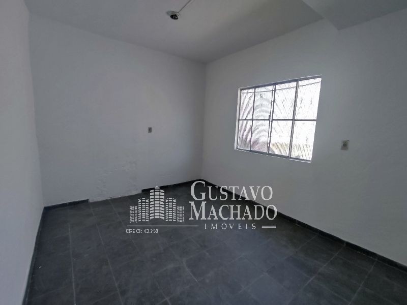 Casa para alugar com 4 quartos, 400m² - Foto 12