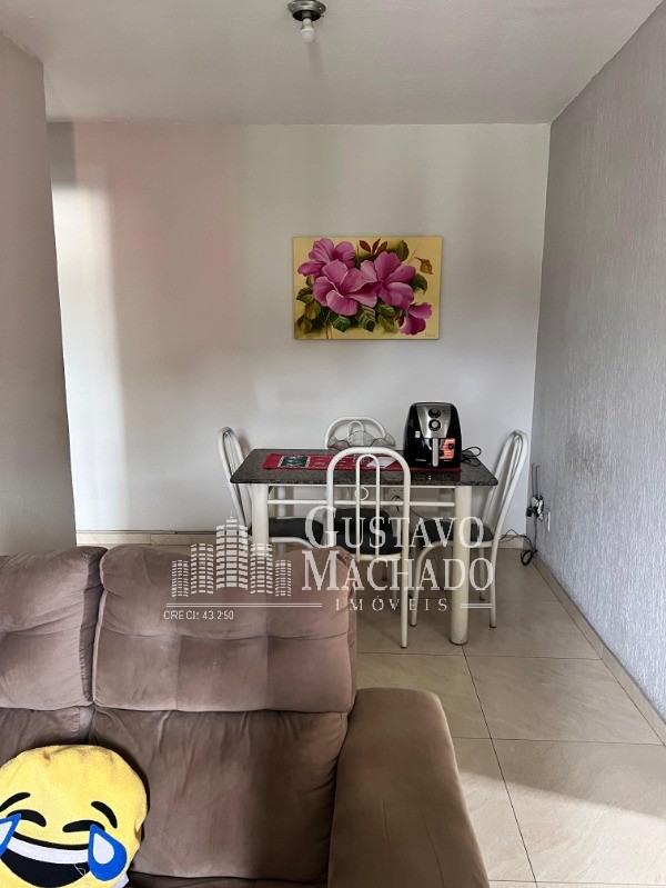 Apartamento à venda com 2 quartos, 69m² - Foto 2