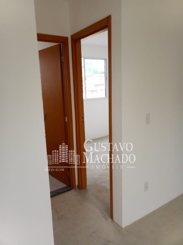 Apartamento à venda com 2 quartos, 41m² - Foto 10