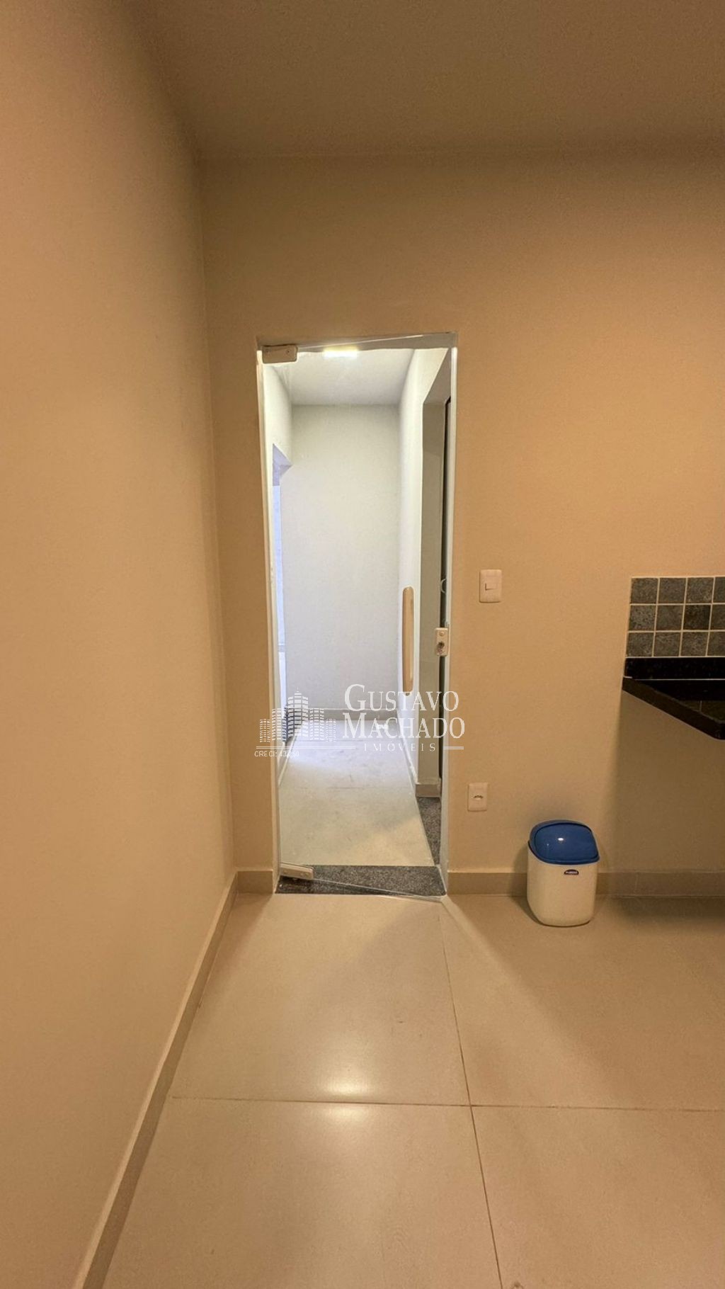 Apartamento à venda e aluguel com 2 quartos, 62m² - Foto 11