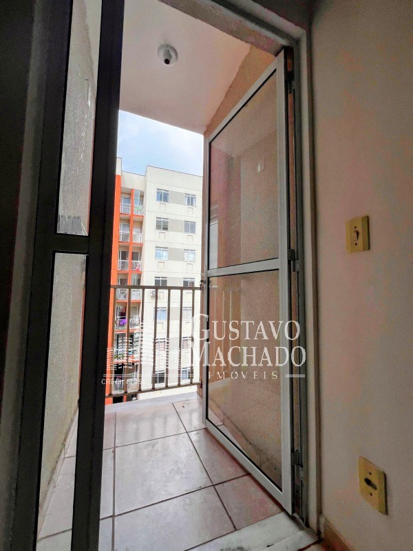 Apartamento à venda com 2 quartos, 41m² - Foto 19