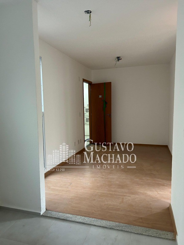 Apartamento à venda com 2 quartos, 45m² - Foto 4