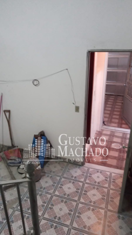 Casa à venda com 5 quartos, 324m² - Foto 27