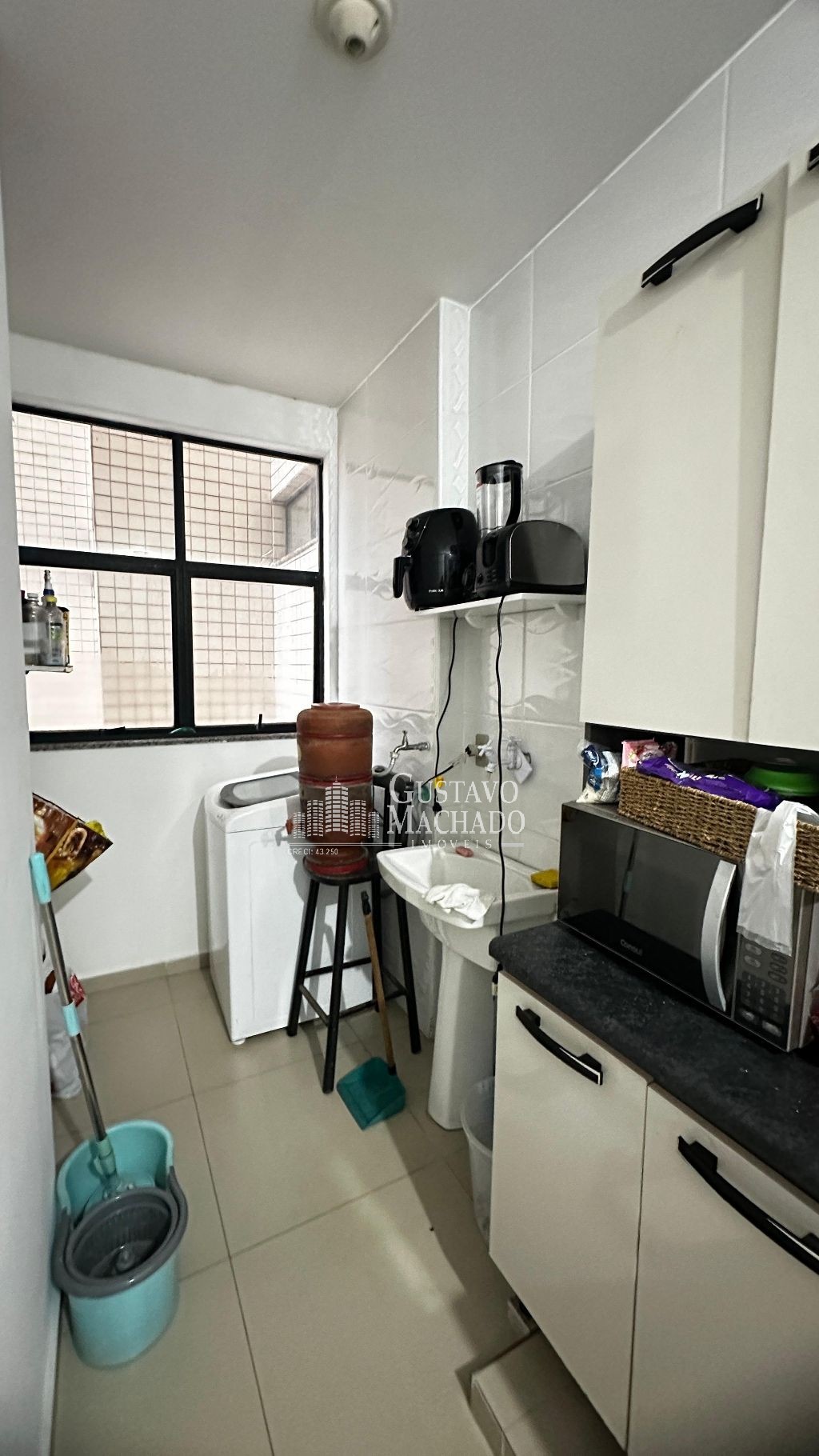 Apartamento à venda com 2 quartos, 75m² - Foto 9
