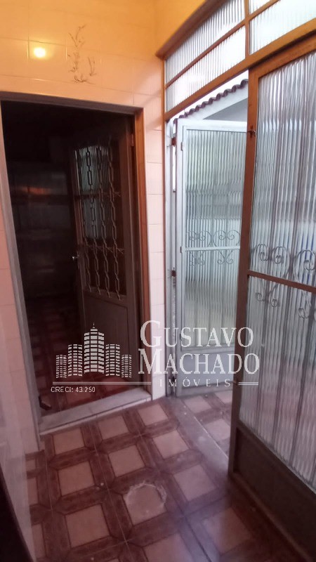 Casa à venda com 5 quartos, 324m² - Foto 38