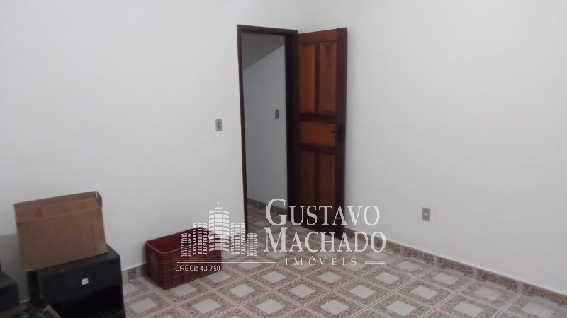 Casa à venda com 5 quartos, 324m² - Foto 32