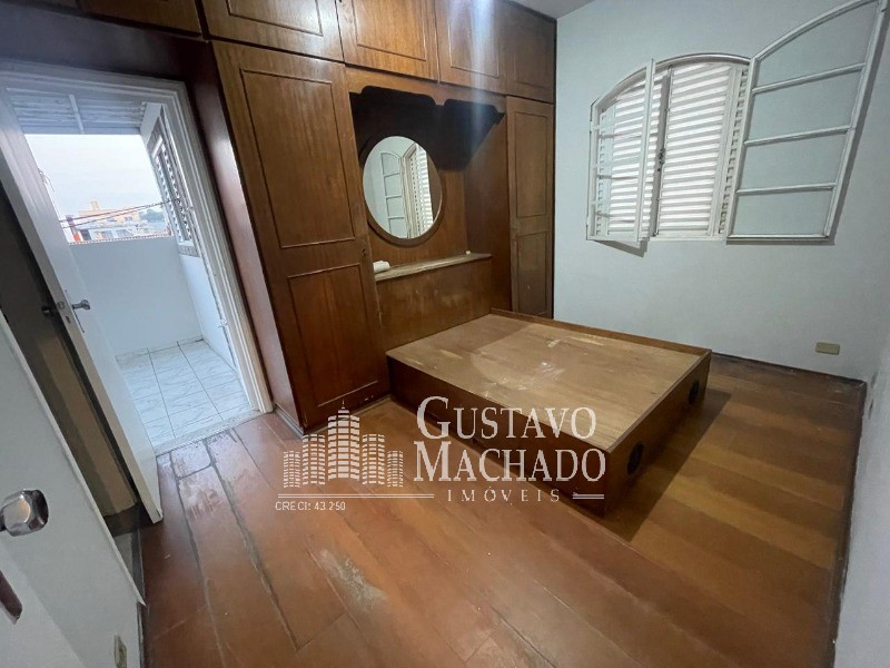 Casa à venda com 4 quartos, 130m² - Foto 17