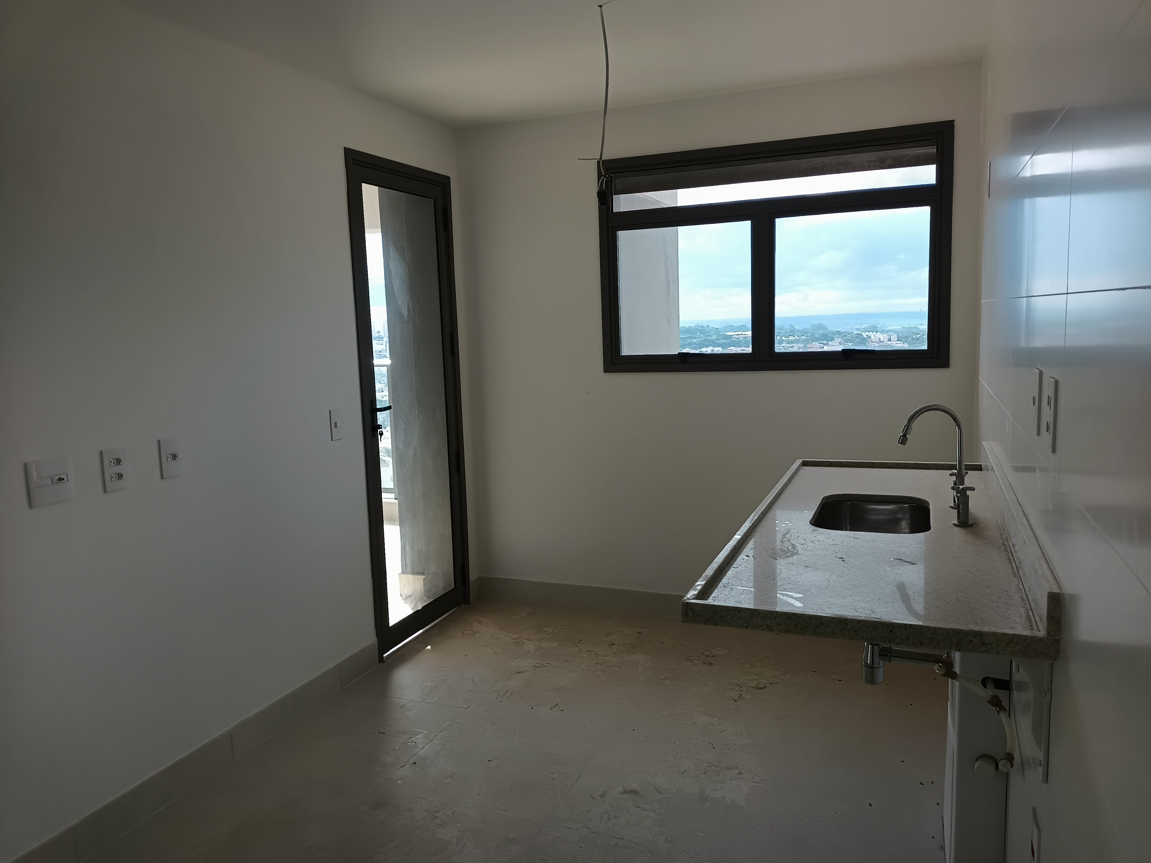 Apartamento à venda com 4 quartos, 155m² - Foto 10