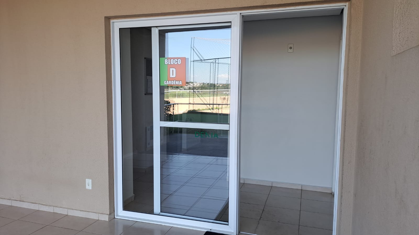 Apartamento à venda com 3 quartos, 61m² - Foto 20