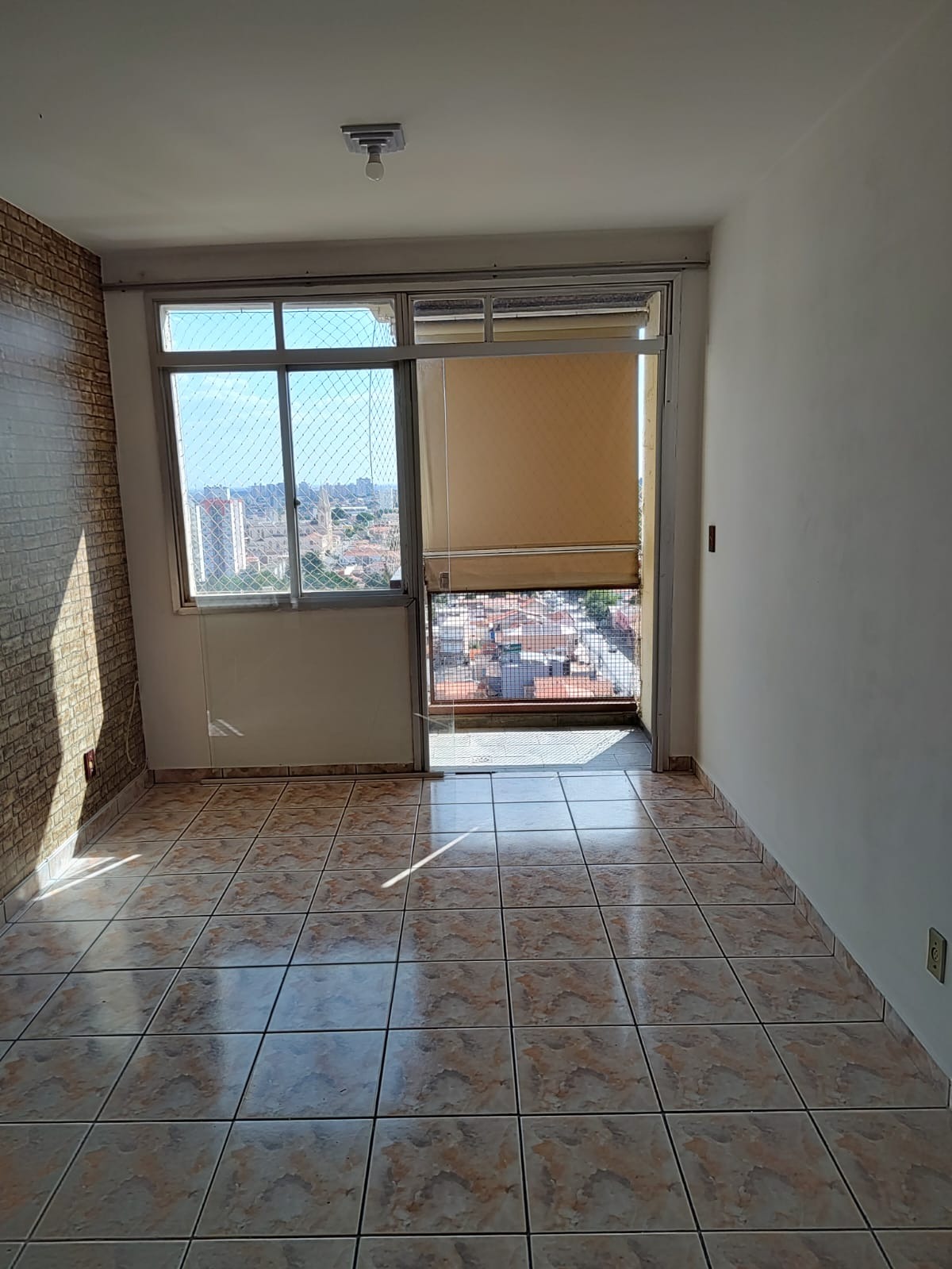 Apartamento à venda com 2 quartos, 65m² - Foto 1