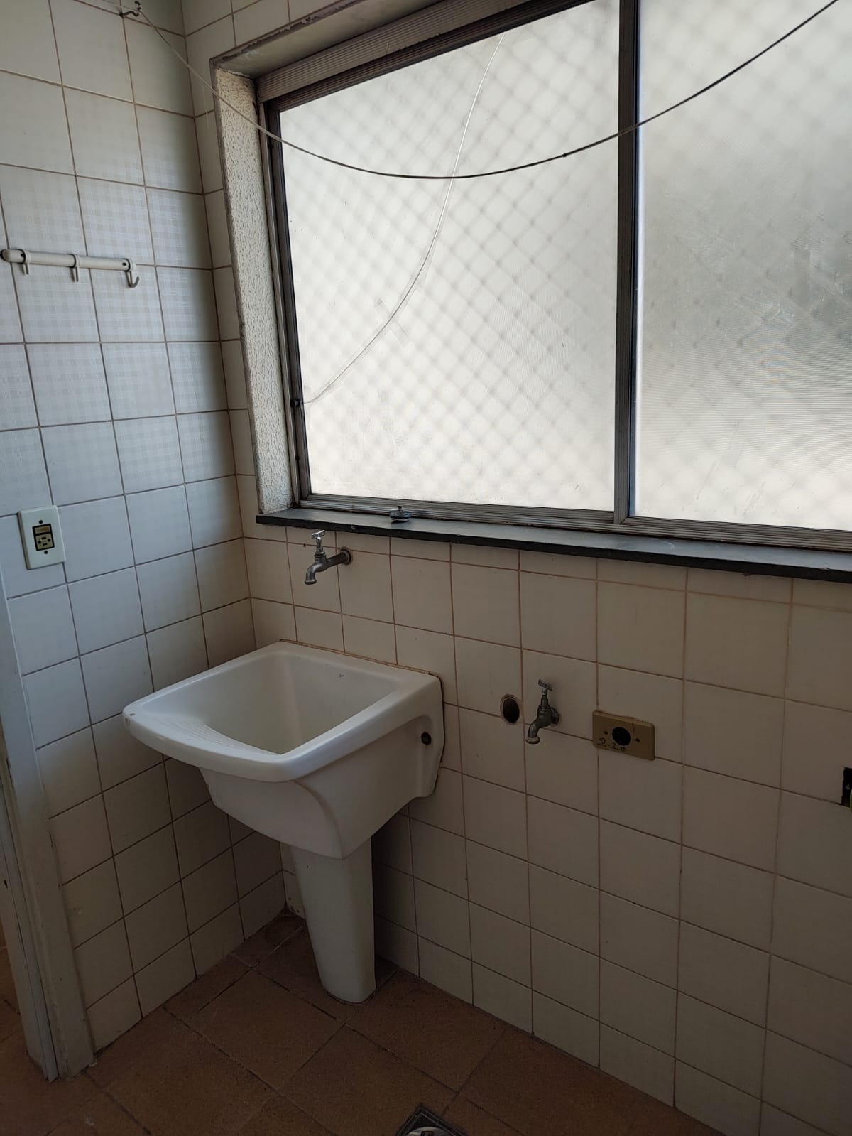 Apartamento à venda com 2 quartos, 65m² - Foto 5