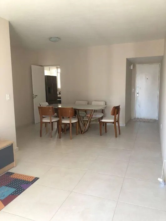 Apartamento à venda com 3 quartos, 105m² - Foto 3