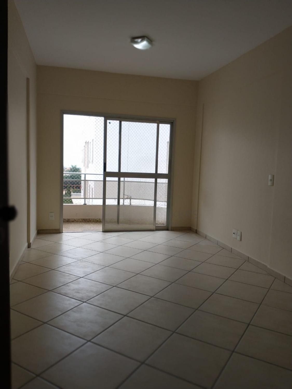 Apartamento à venda com 3 quartos, 87m² - Foto 8