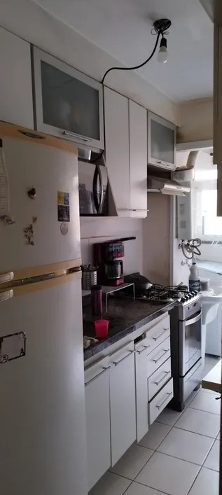 Apartamento à venda com 3 quartos, 68m² - Foto 2