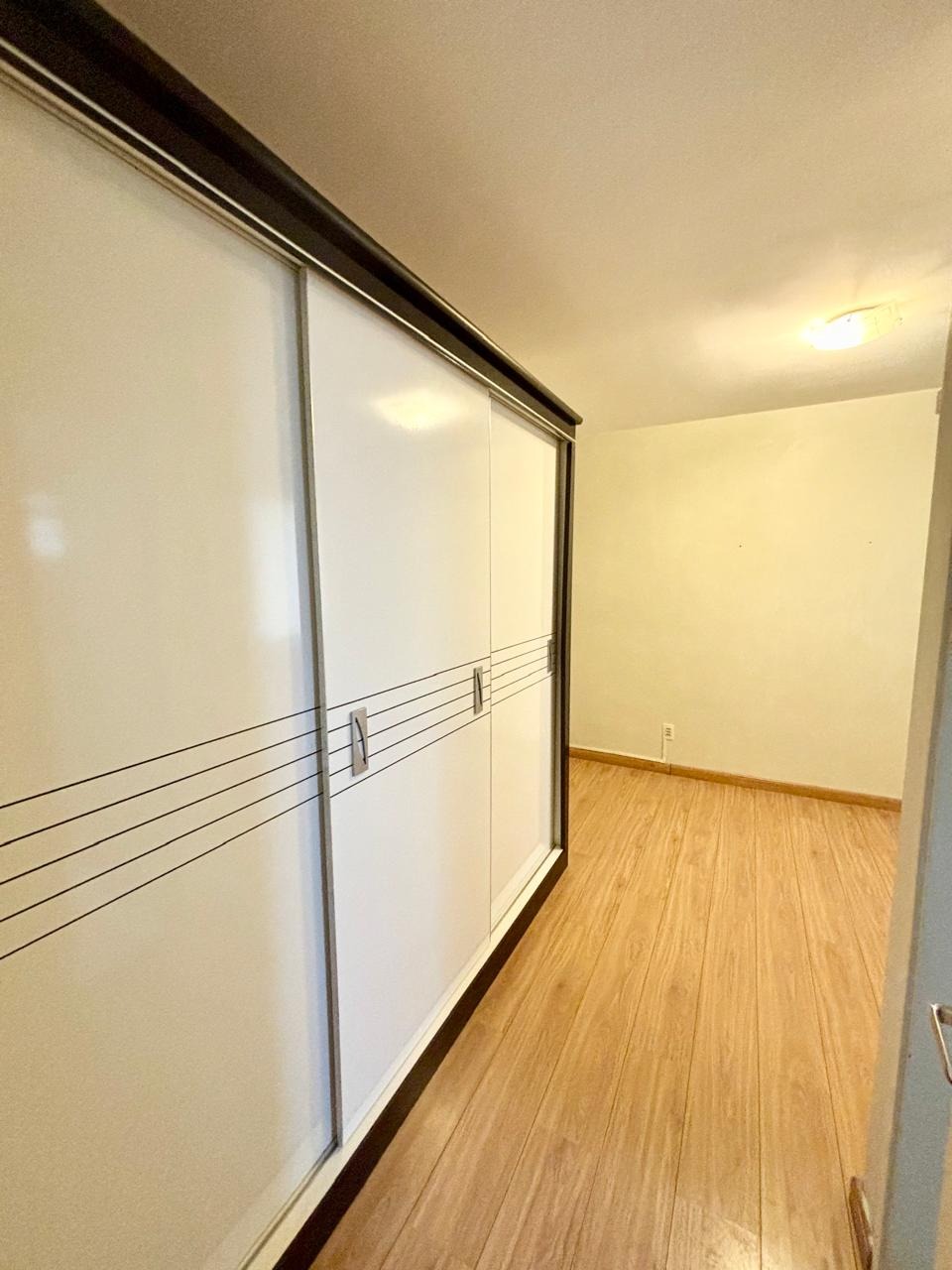 Apartamento à venda com 2 quartos, 59m² - Foto 5