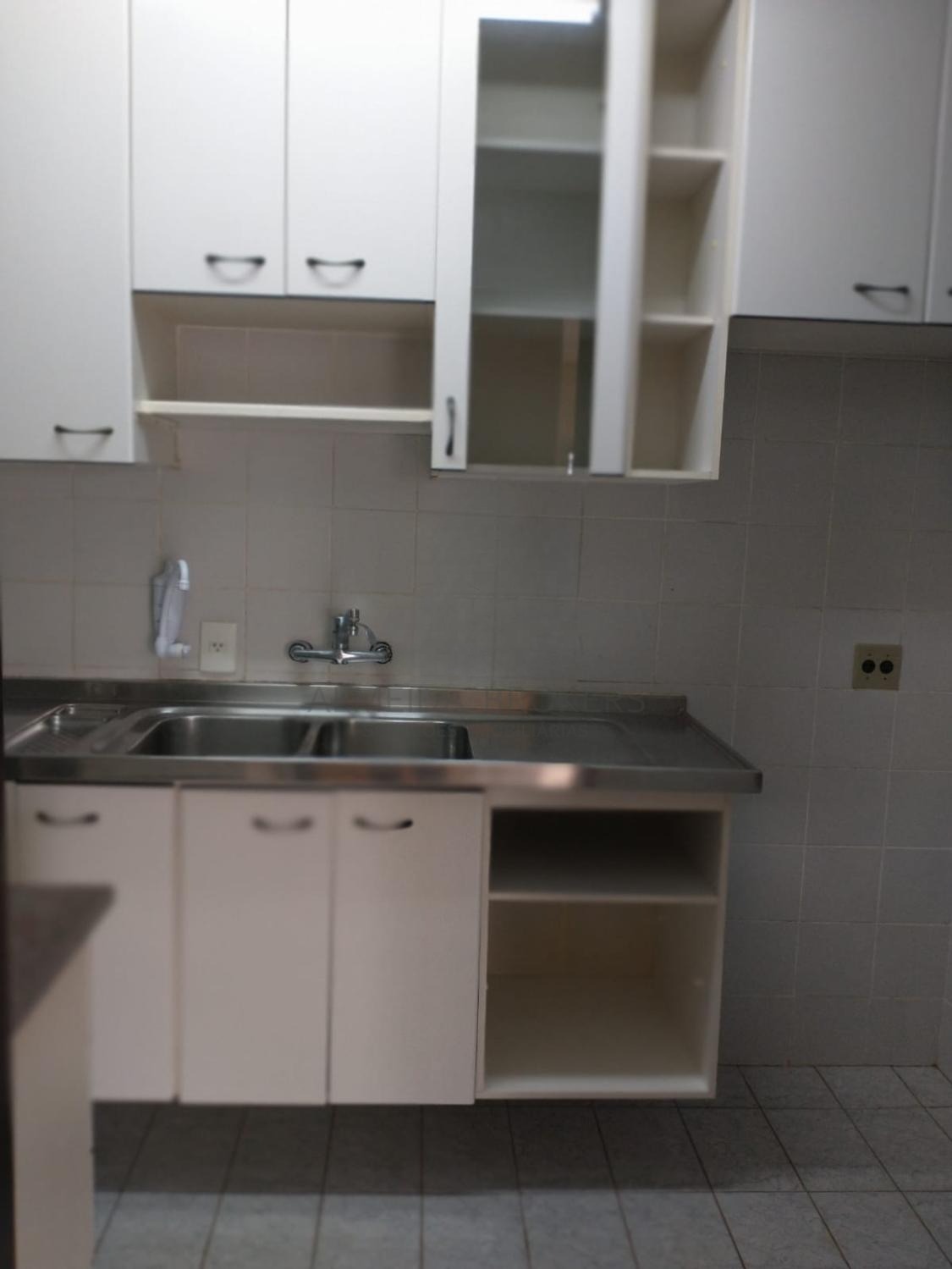 Apartamento à venda com 3 quartos, 87m² - Foto 3