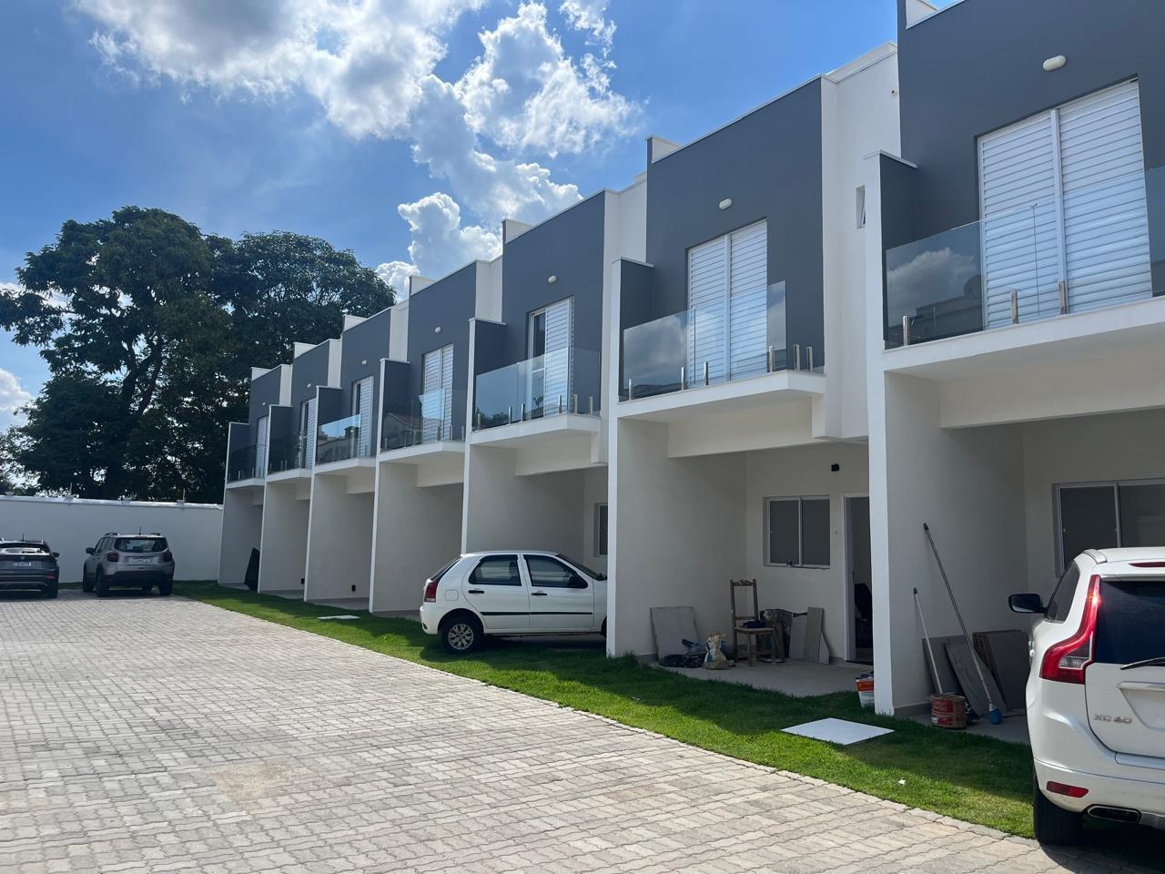 Casa à venda com 2 quartos, 76m² - Foto 2