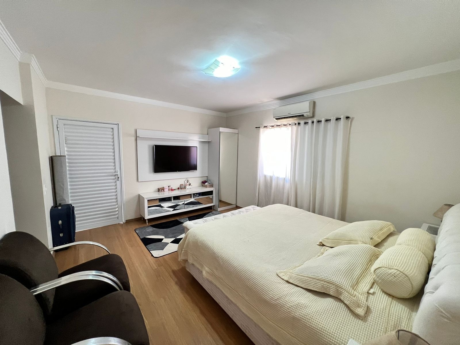 Casa, 3 quartos, 270 m² - Foto 9