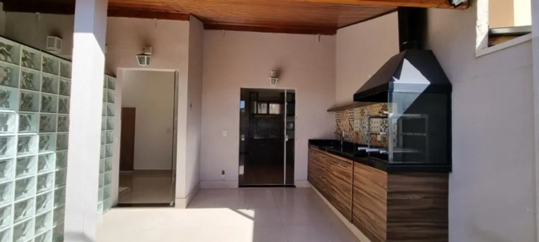 Casa, 3 quartos, 95 m² - Foto 2