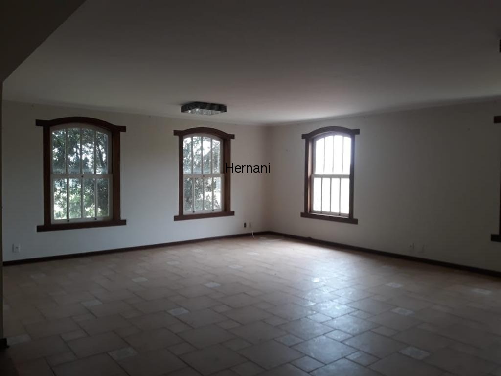 Casa à venda com 4 quartos, 590m² - Foto 18