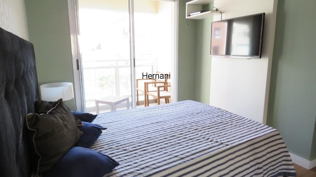 Apartamento à venda com 3 quartos, 130m² - Foto 14