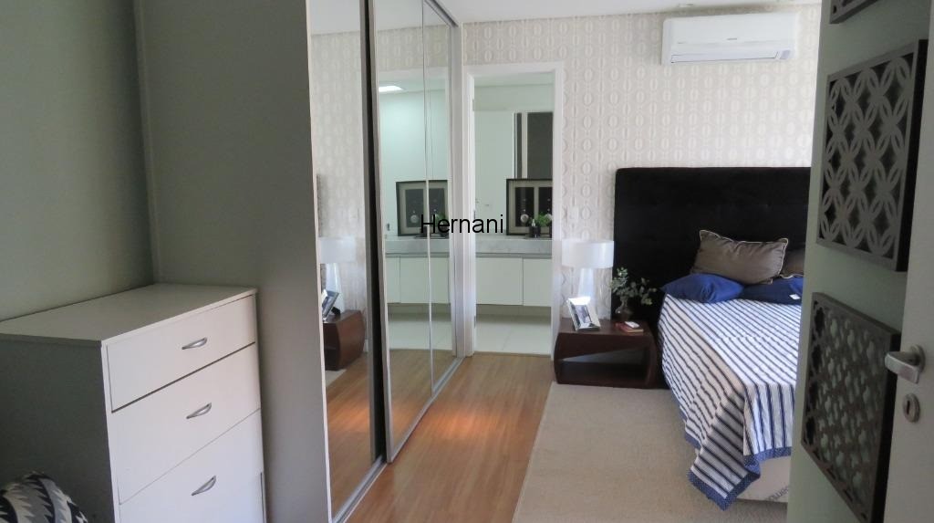 Apartamento à venda com 3 quartos, 130m² - Foto 12