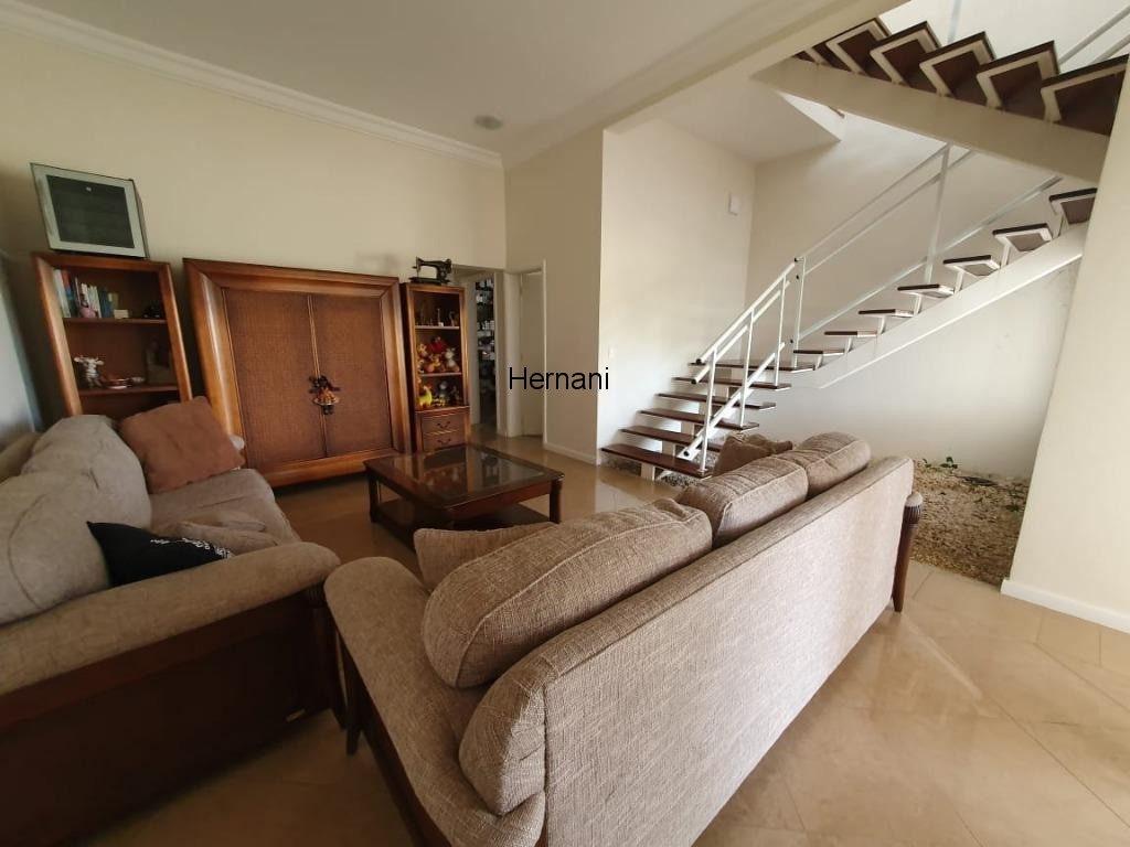 Casa à venda com 4 quartos, 730m² - Foto 16