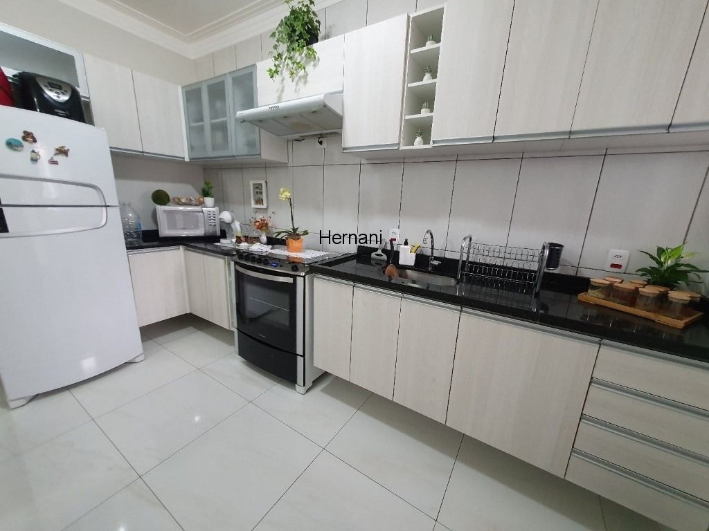 Casa, 3 quartos, 172 m² - Foto 2