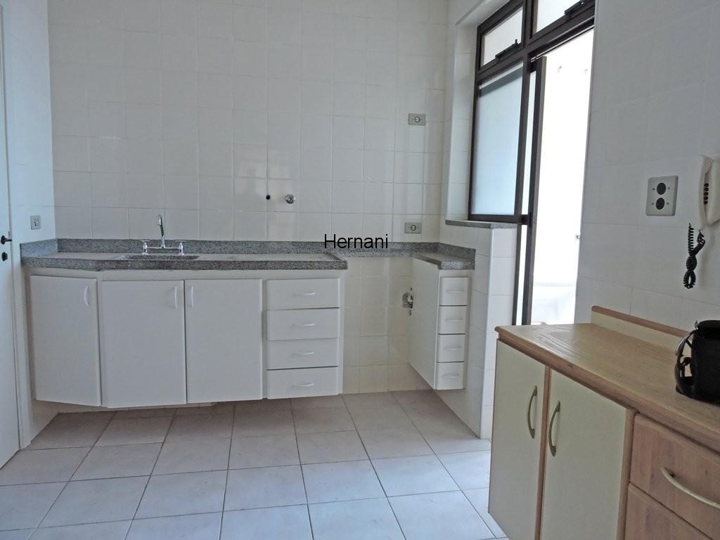 Apartamento à venda com 3 quartos, 90m² - Foto 4