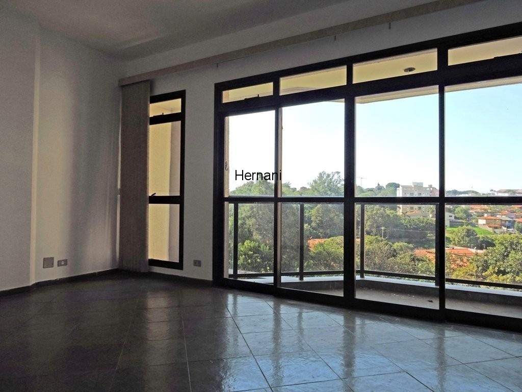 Apartamento à venda com 3 quartos, 90m² - Foto 2