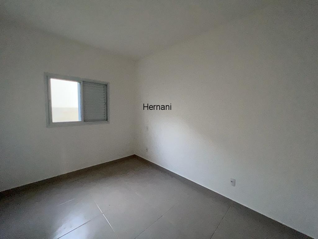 Casa à venda com 2 quartos, 130m² - Foto 14