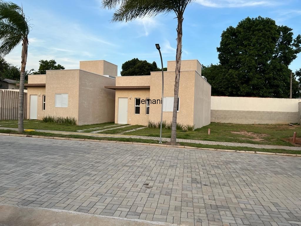 Casa à venda com 2 quartos, 130m² - Foto 12