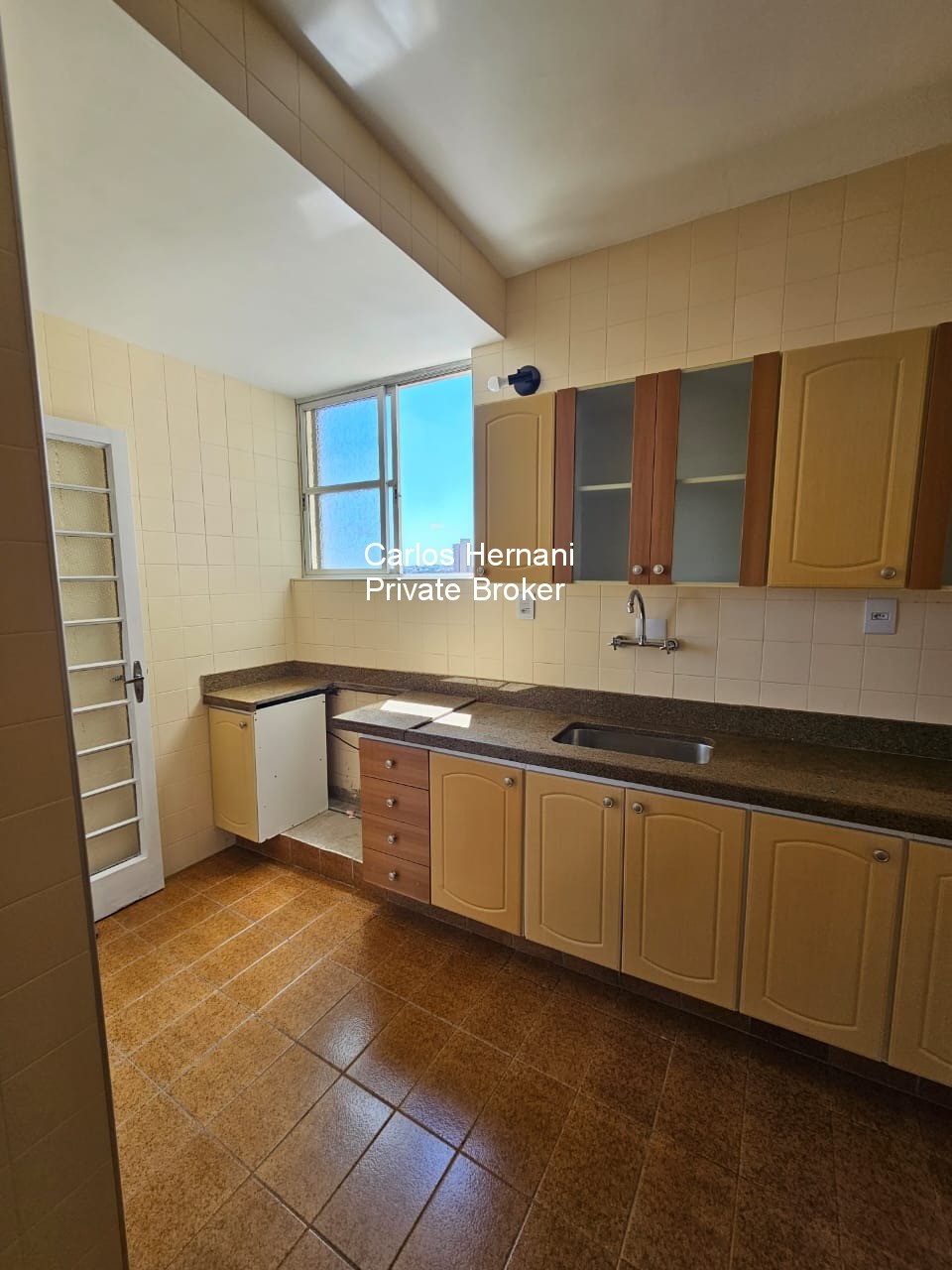 Apartamento à venda com 2 quartos, 70m² - Foto 16