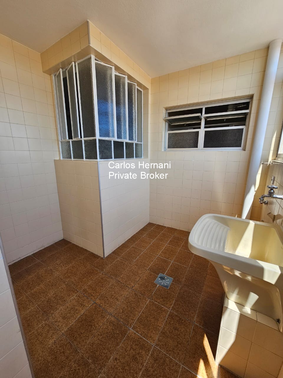 Apartamento à venda com 2 quartos, 70m² - Foto 28