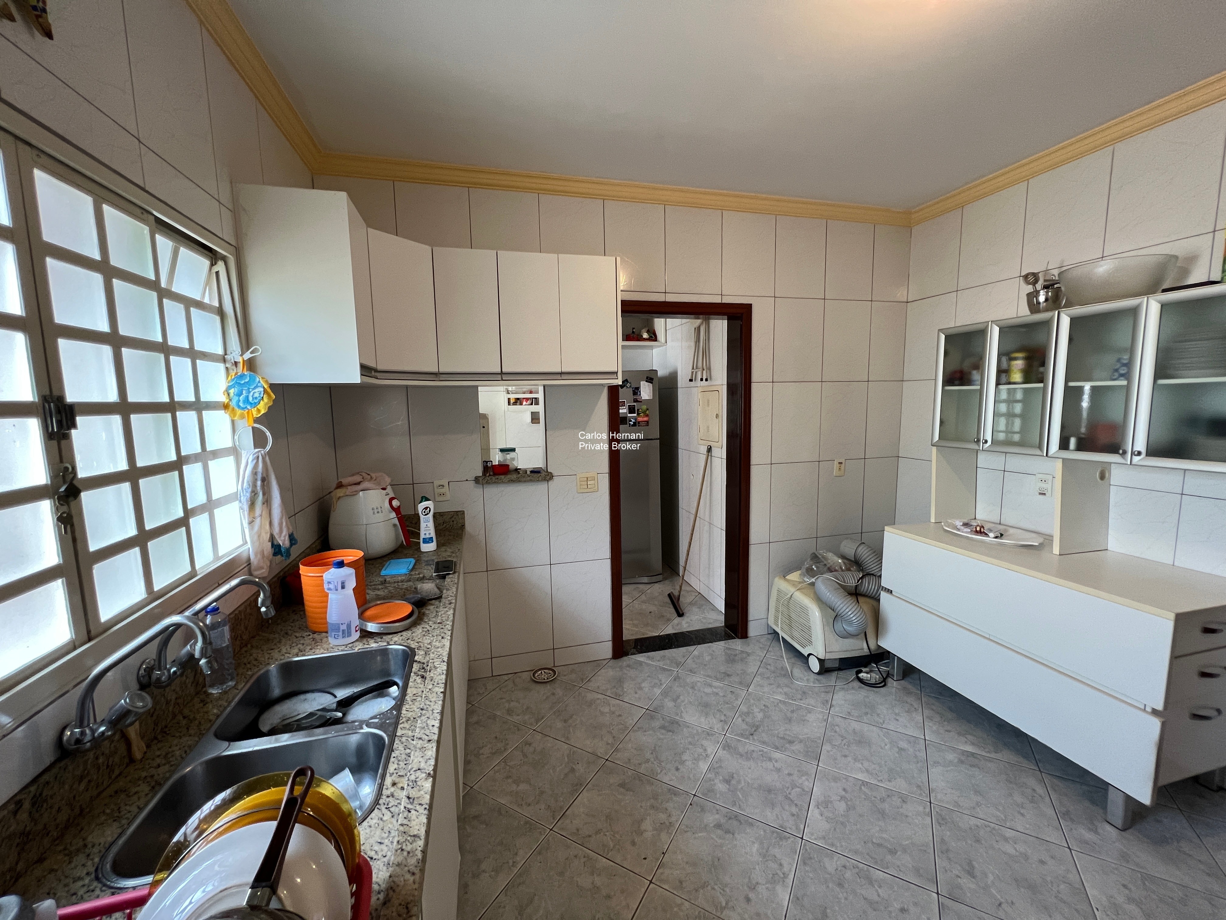 Casa à venda com 3 quartos, 301m² - Foto 12