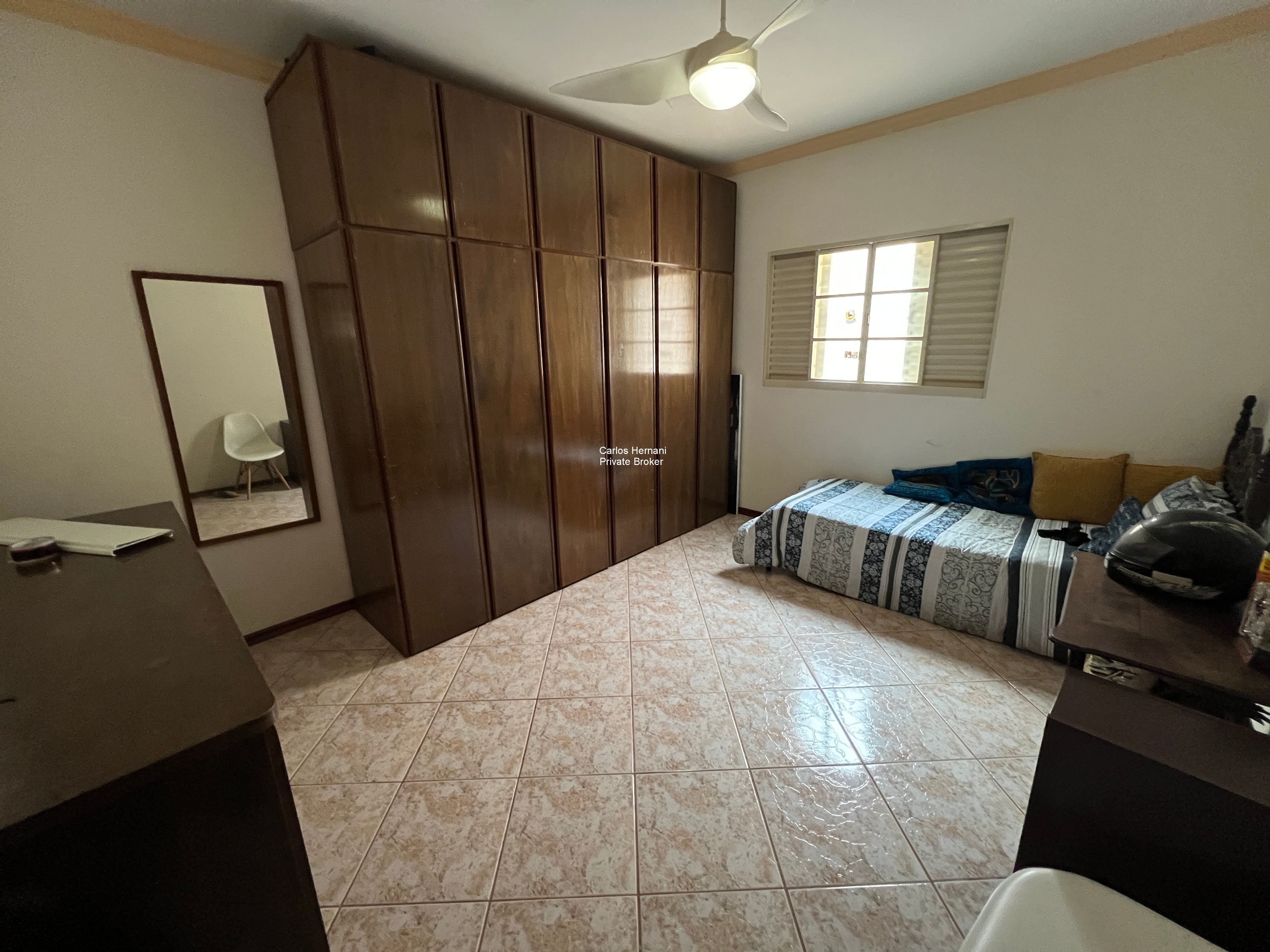 Casa à venda com 3 quartos, 301m² - Foto 5